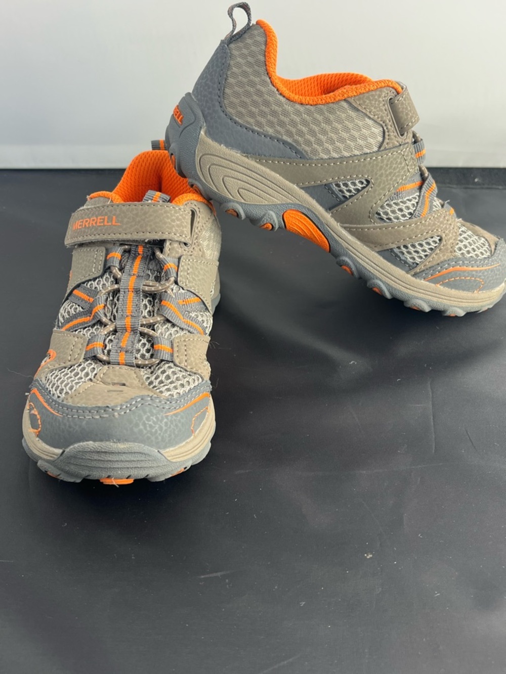 Merrell Kids Gray and Orange Trail Chaser Sneakers size 11.5 - Picture 4 of 8